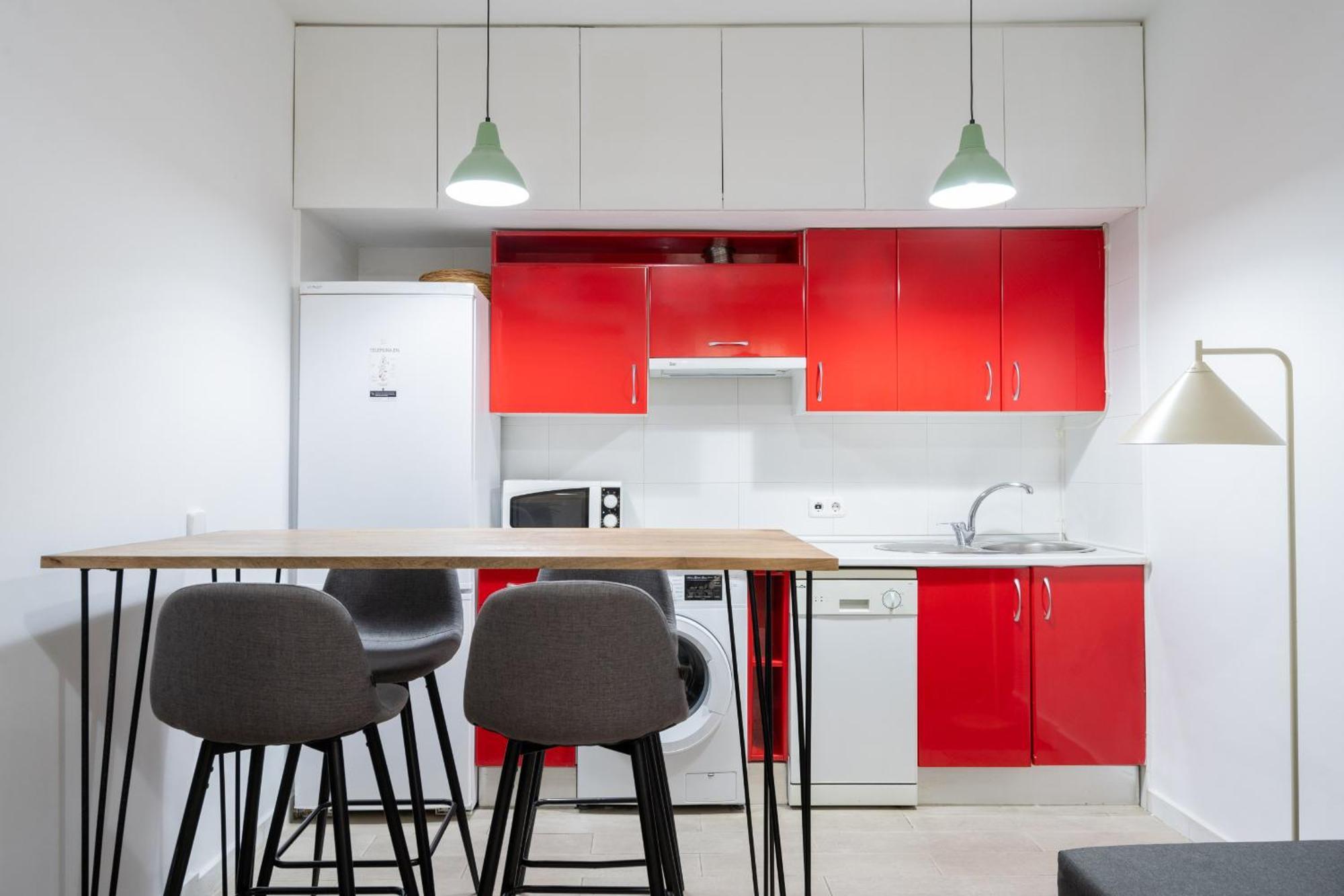 Apartamento En Chueca Para 4 Personas Alquiler Temporal マドリード エクステリア 写真