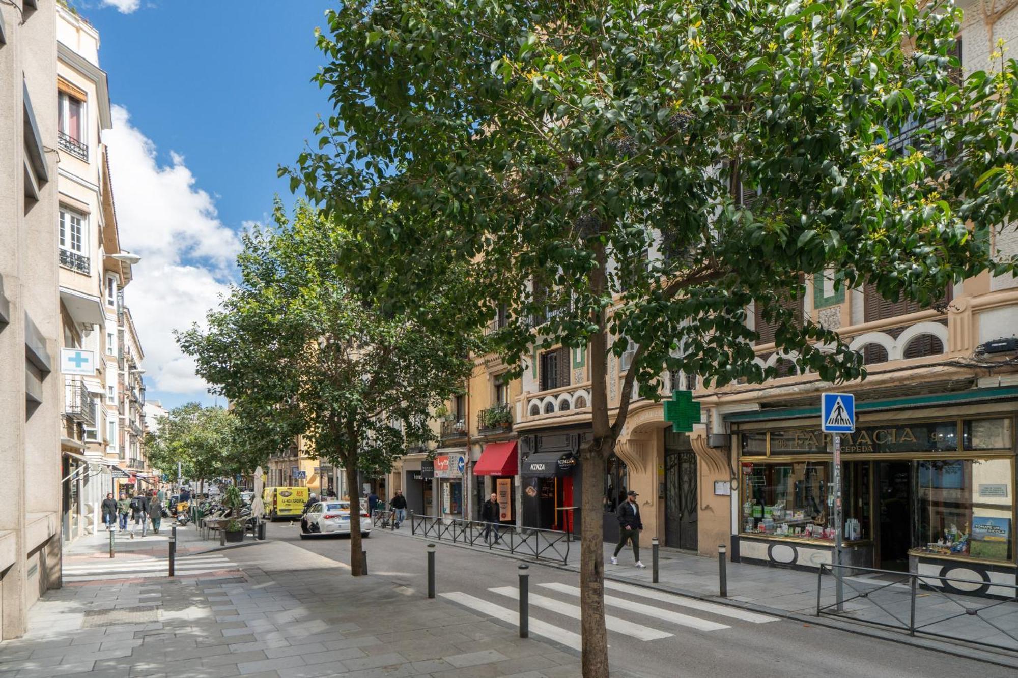 Apartamento En Chueca Para 4 Personas Alquiler Temporal マドリード エクステリア 写真